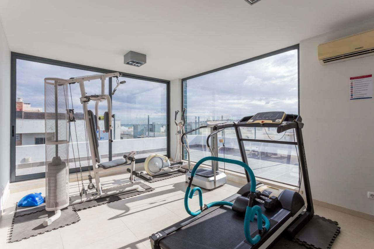 Marina With Pool & Gym *