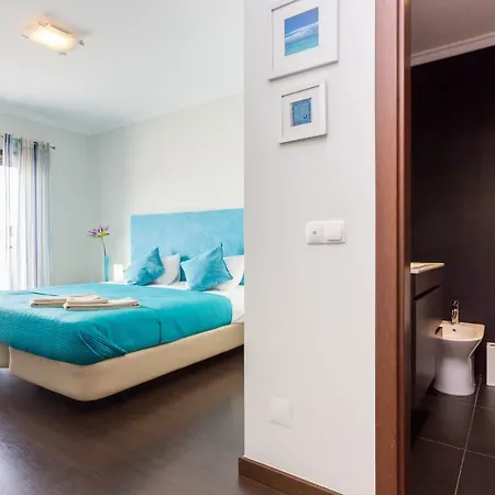 Lagos Marina Apartment With Pool & Gym Exterior photo